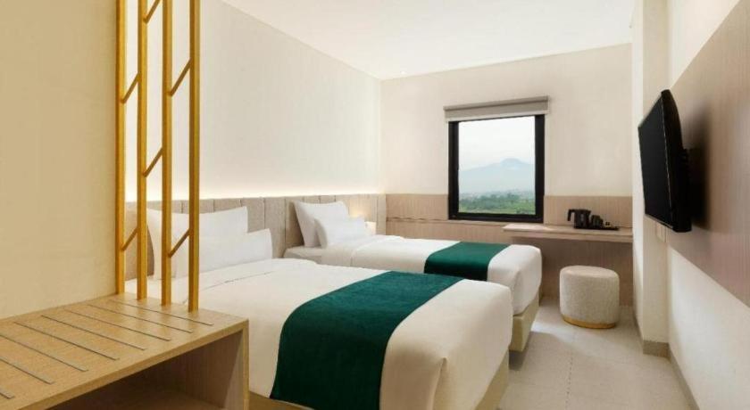 Elsotel Purwokerto By Daphna Management Exterior photo